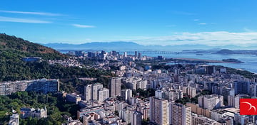 Can Urban Broadband Scale Without Scaling Comlexity?