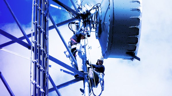 Breeze through the challenges of rolling out a new network, installing new wireless links, and upgrading your software. 